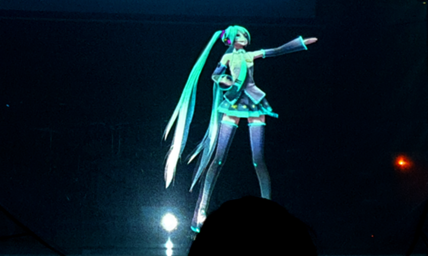 3D Projektion von Vocaloid Hatsune Miku (aufs Bild klicken um Video zu starten)