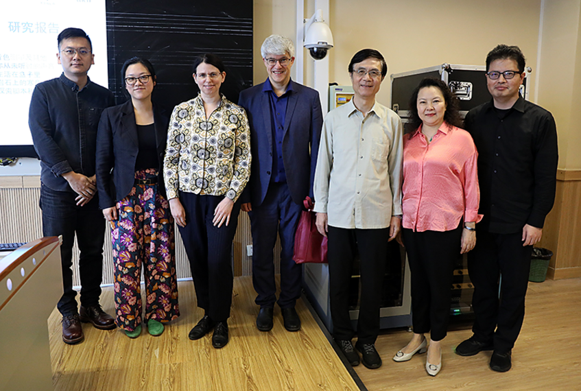 Systematic Musicologists united, v.l.n.r.: Dong Quan Li, Anja-Xiaoxing Cui, Melanie Malzahn, Christoph Reuter, Tianreng Hua, Xiaonuo Li, Jian Yang  